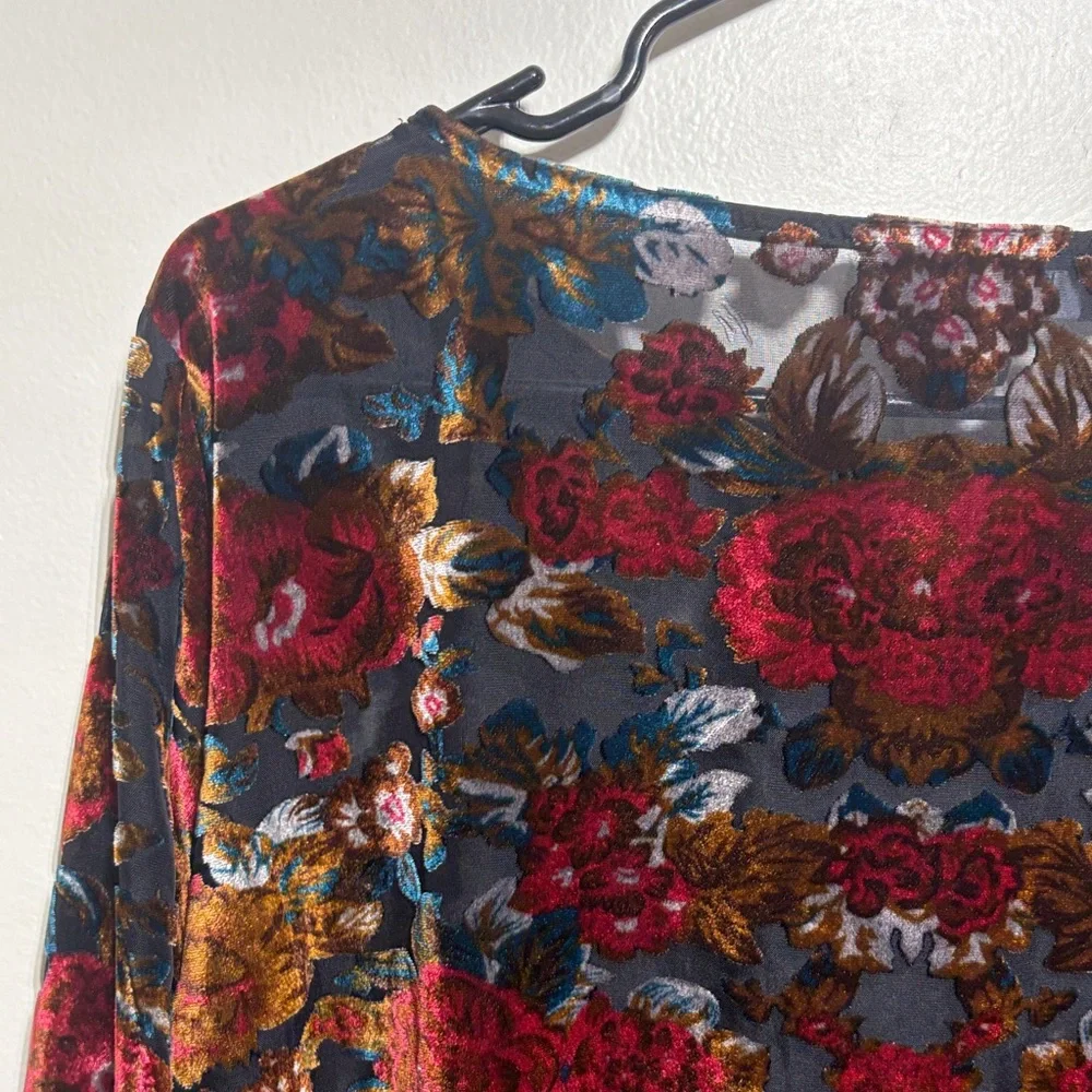 Karen Kane Red Multi Velvet Floral Bell-Sleeve Blouse